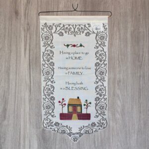 Lace Hang "Home, Family, Blessing"