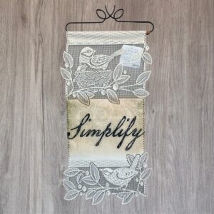 Lace Hang "Simplify"